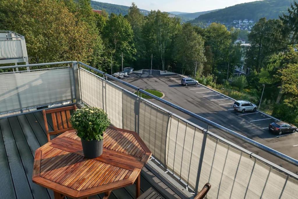 Wunderschoene Ferienwohnung Mit Balkon In Aue Aue  Dış mekan fotoğraf